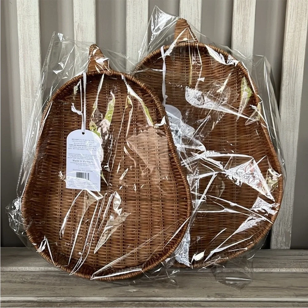 Pear Shaped Rattan Serving Tray 🌿🆕🌿 Medium 1.8x10.6x14.6 & Large 2x12.2x16.5”